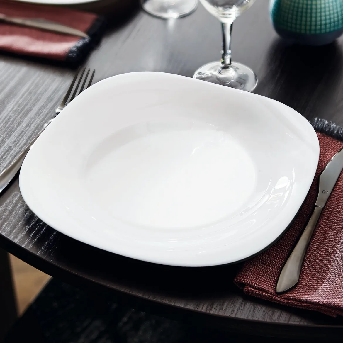 Assiette blanche 27 cm Carine