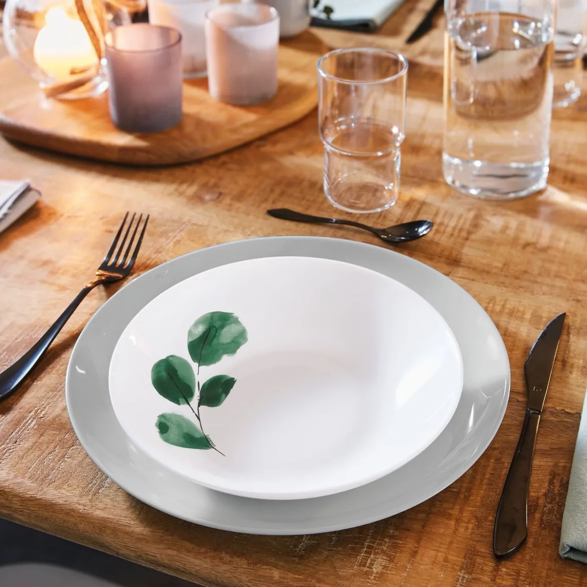 Assiette creuse 20 cm Eucalyptus